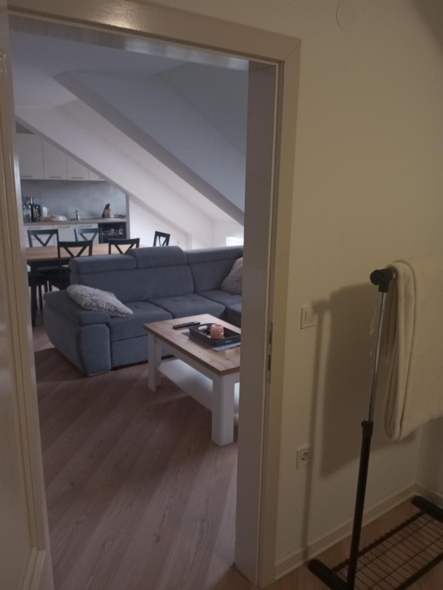 Apartment Deniro *